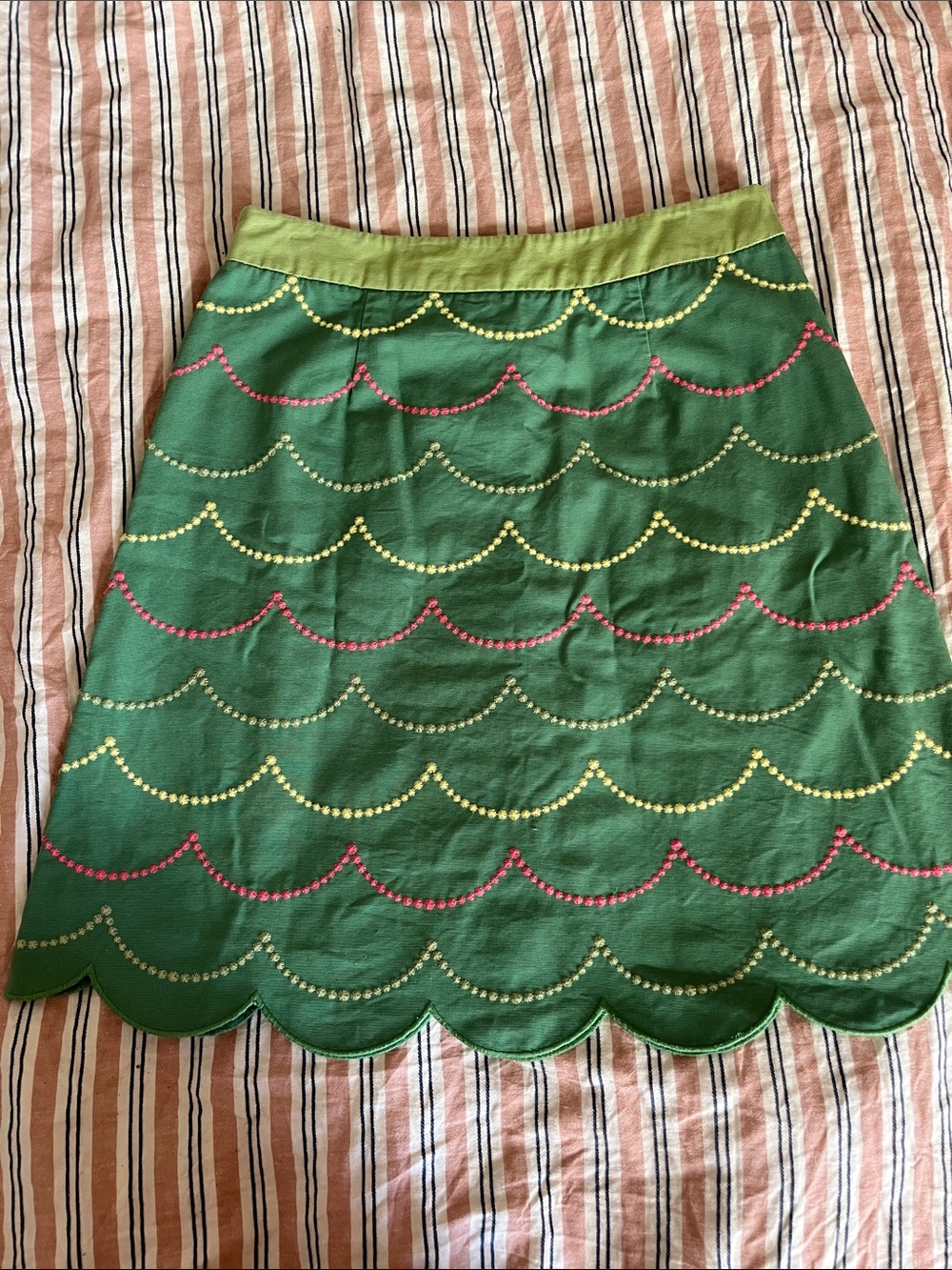 Boden Green Scalloped Hem A-Line Skirt with Yellow & Pink Embroidery